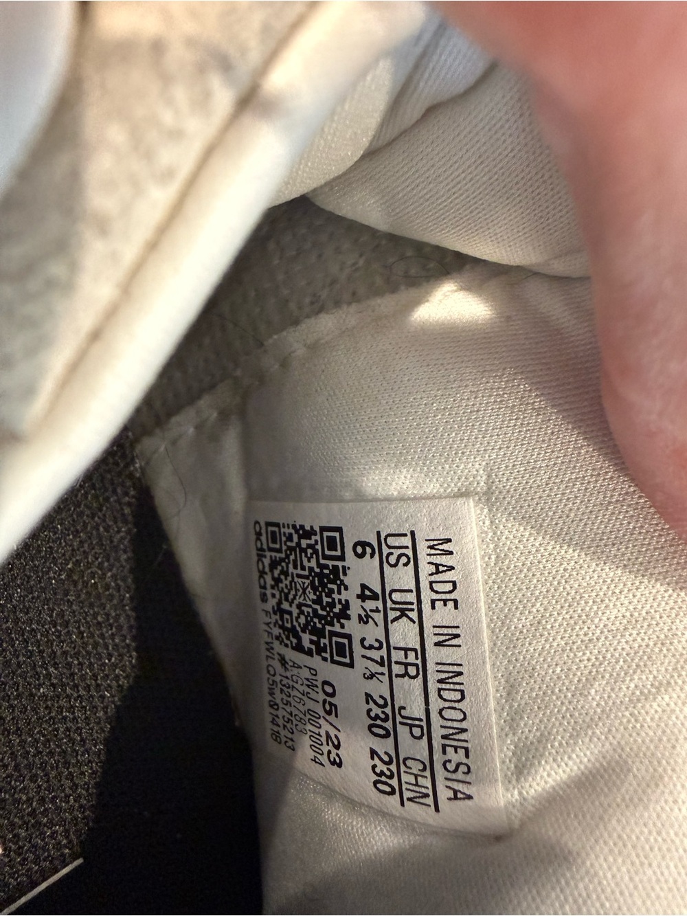 adidas White Women's Sneakers